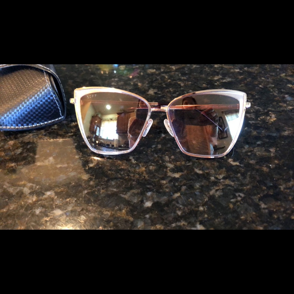 Diff rose gold Beckys